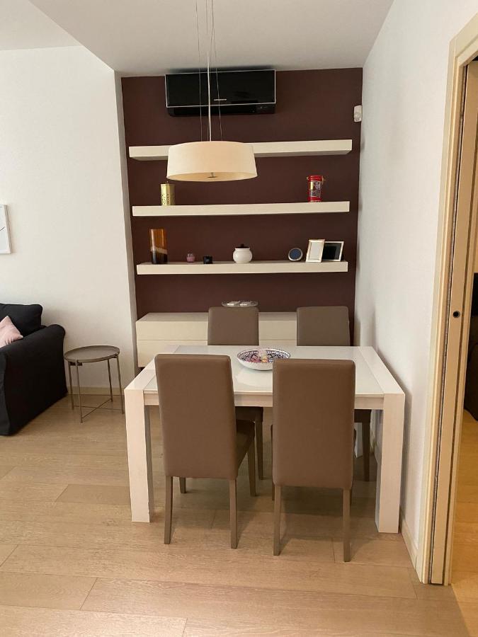 Lovely In The New Porta Nuova Area Appartamento Milano